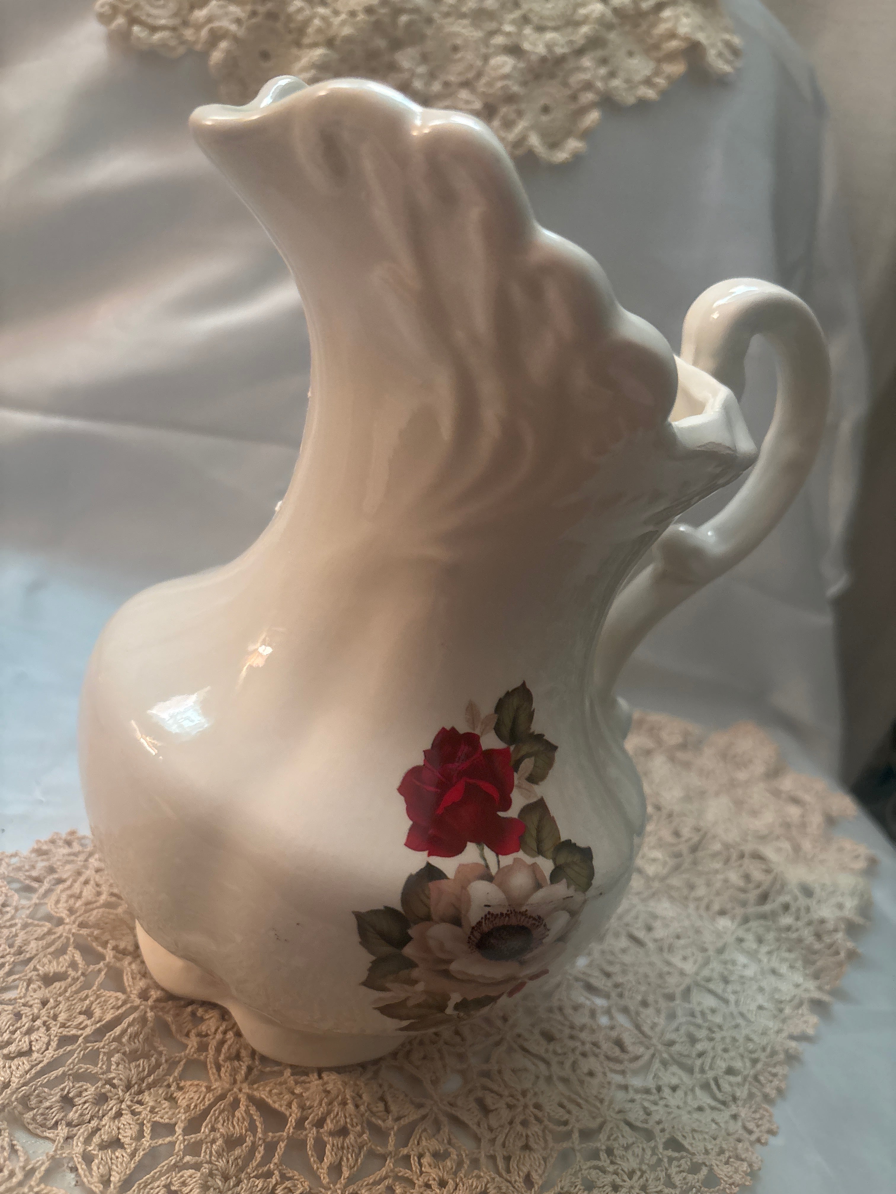 vintage ceramic pitcher /w roses