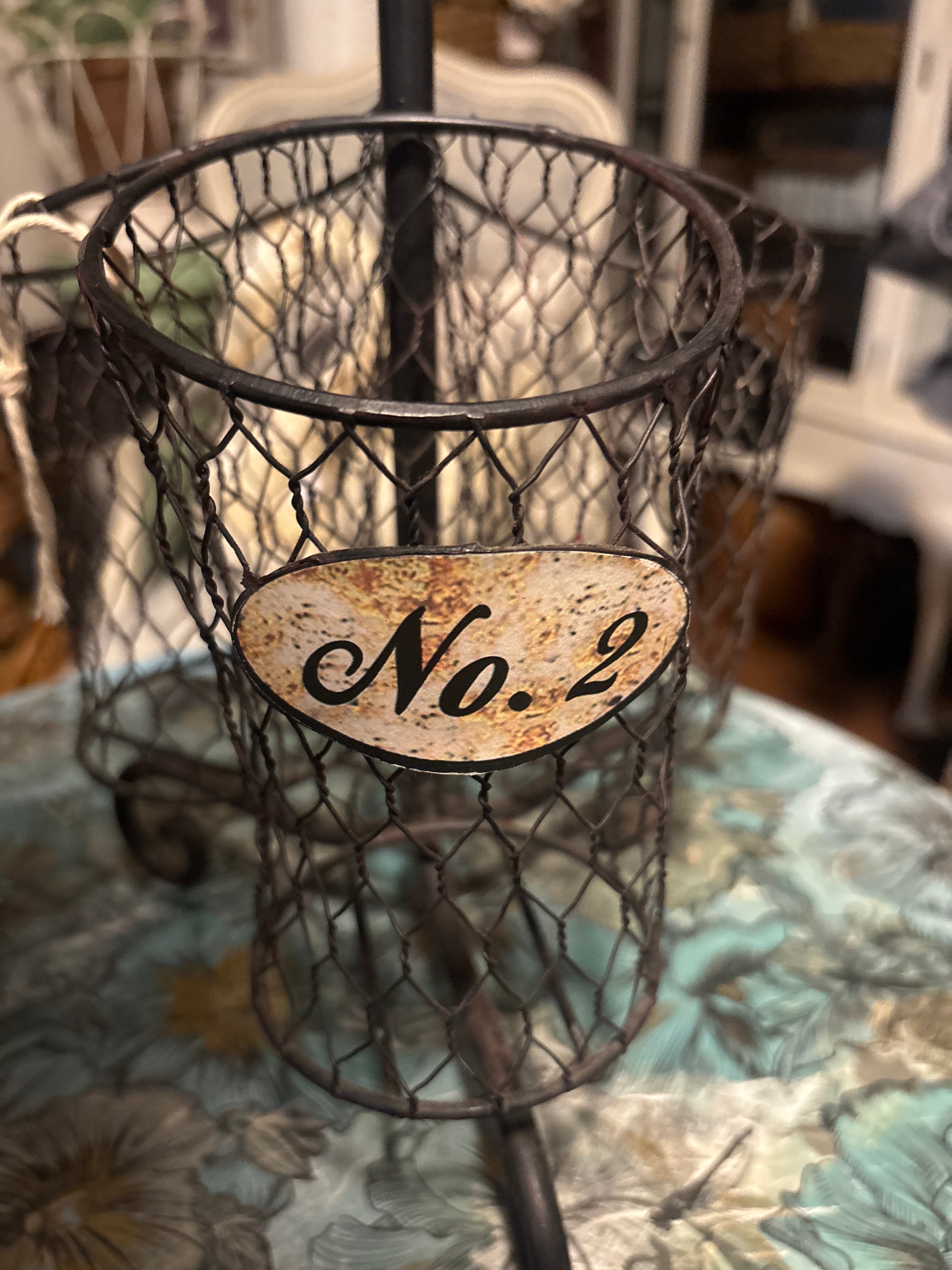 Metal Chicken Wire Pencil/pen Holder/kitchen utensils