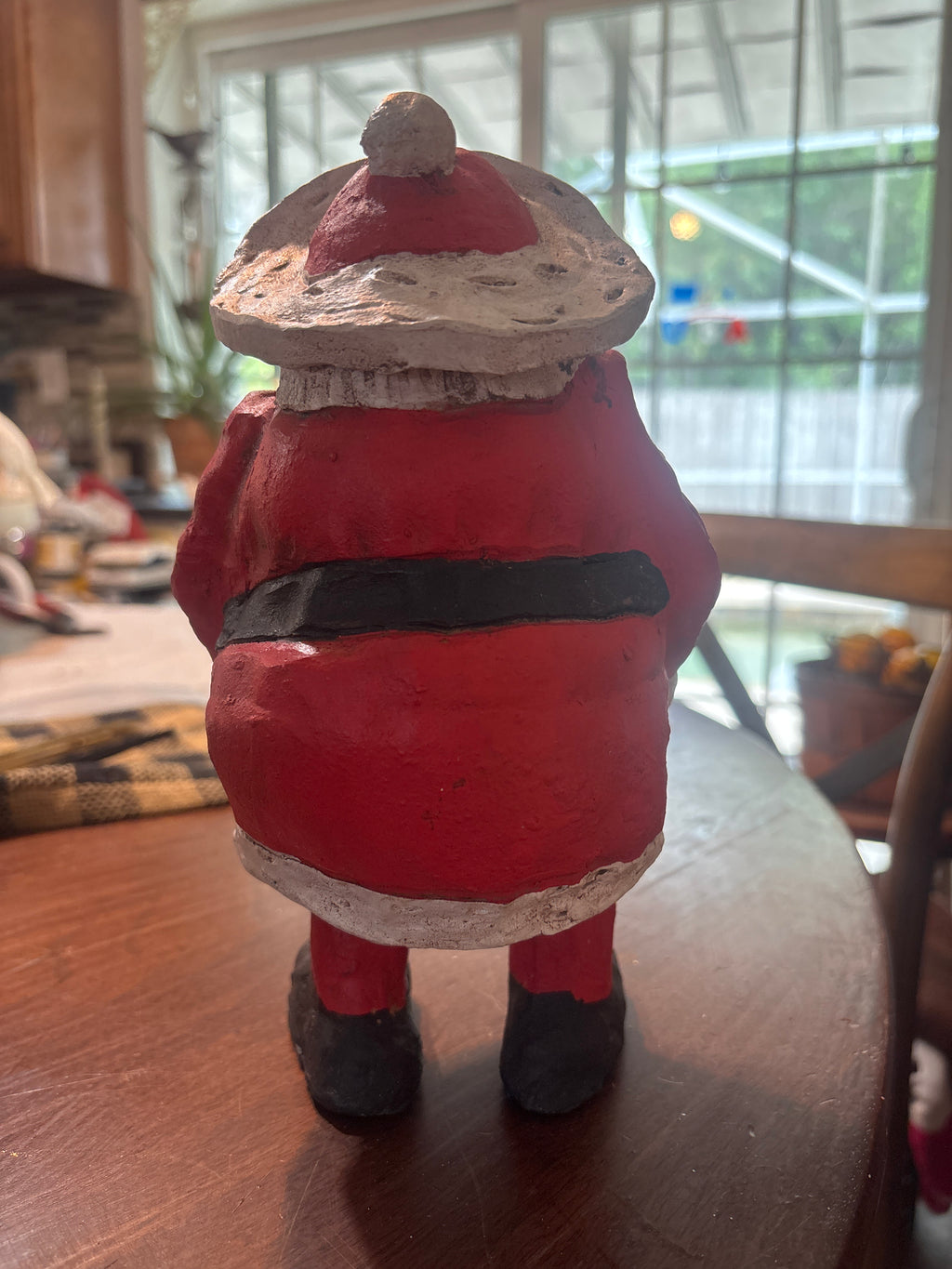 Vintage 1988 folk art Santa