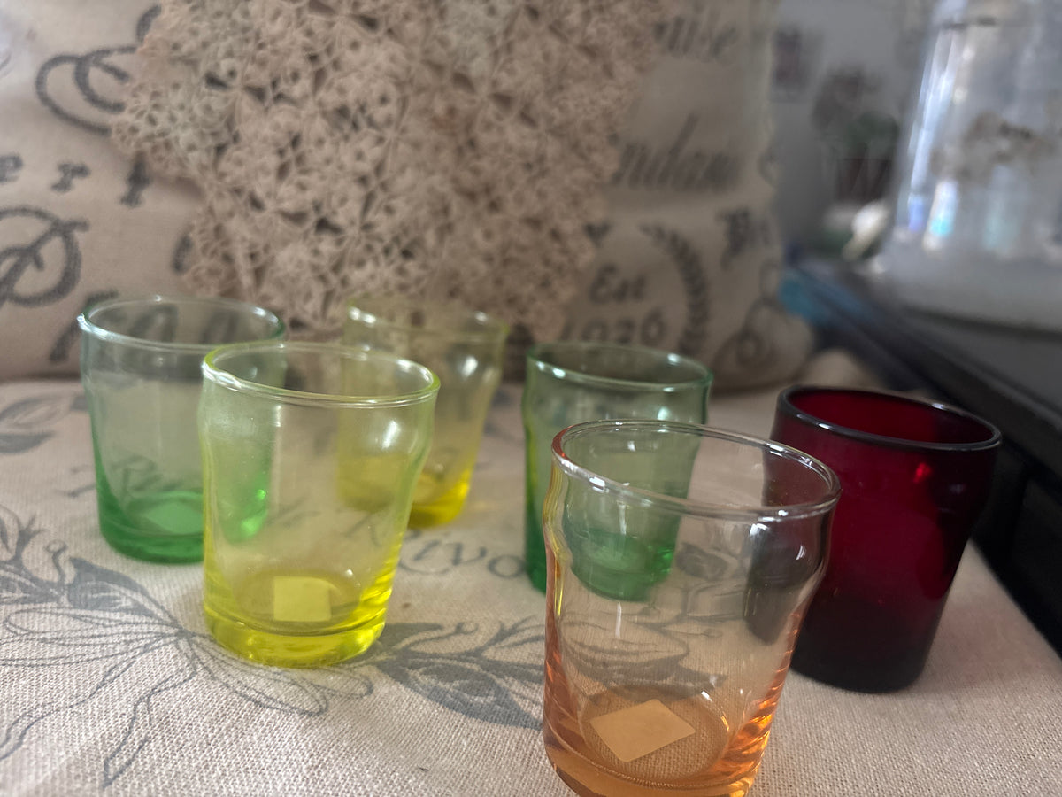 Vintage retro mid century shot glasses 6 colorful