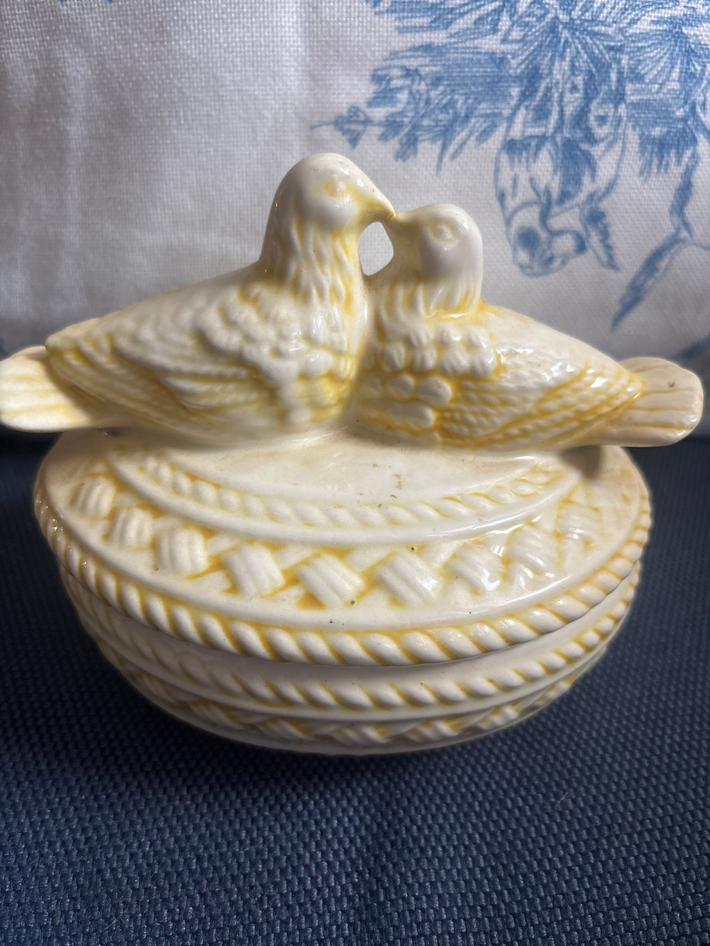 Vintage Ceramic Lovebirds Lidded Trinket Box
