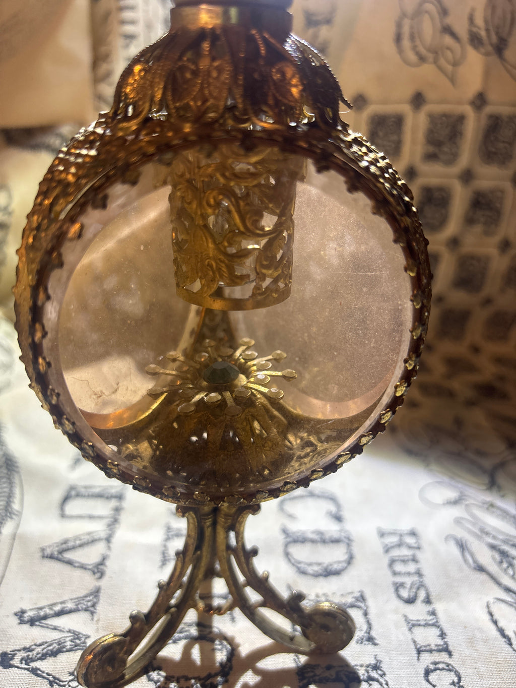 Vintage 1950 Hollywood regency perfume bottle
