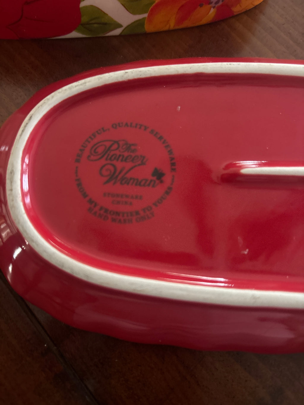 The Pioneer Woman Stoneware Holiday Christmas Poinsettia Butter Dish
