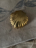 Vintage 70s ESTEE LAUDER White Linen Solid Perfume Shell Compact