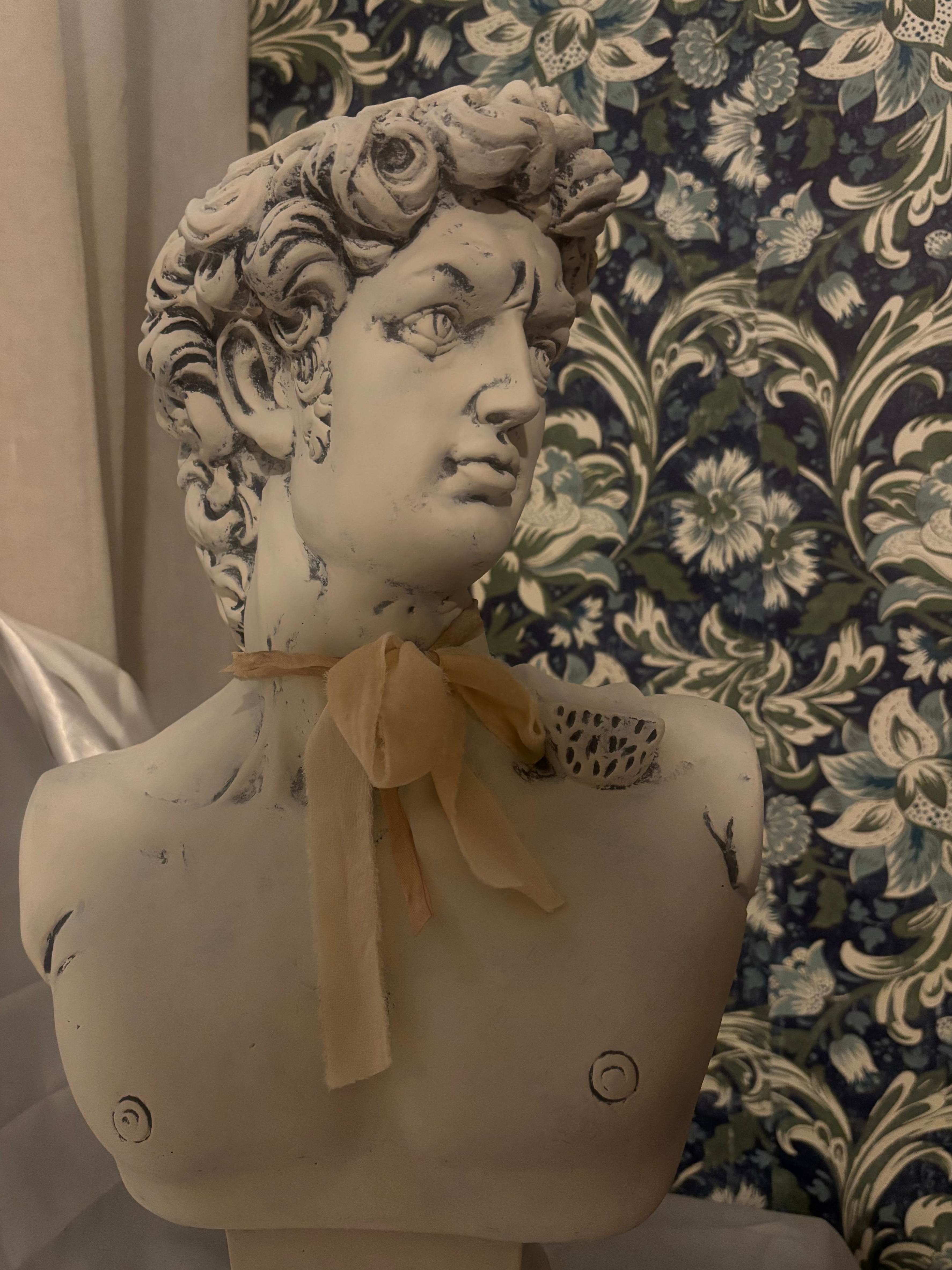 Vintage large bust David