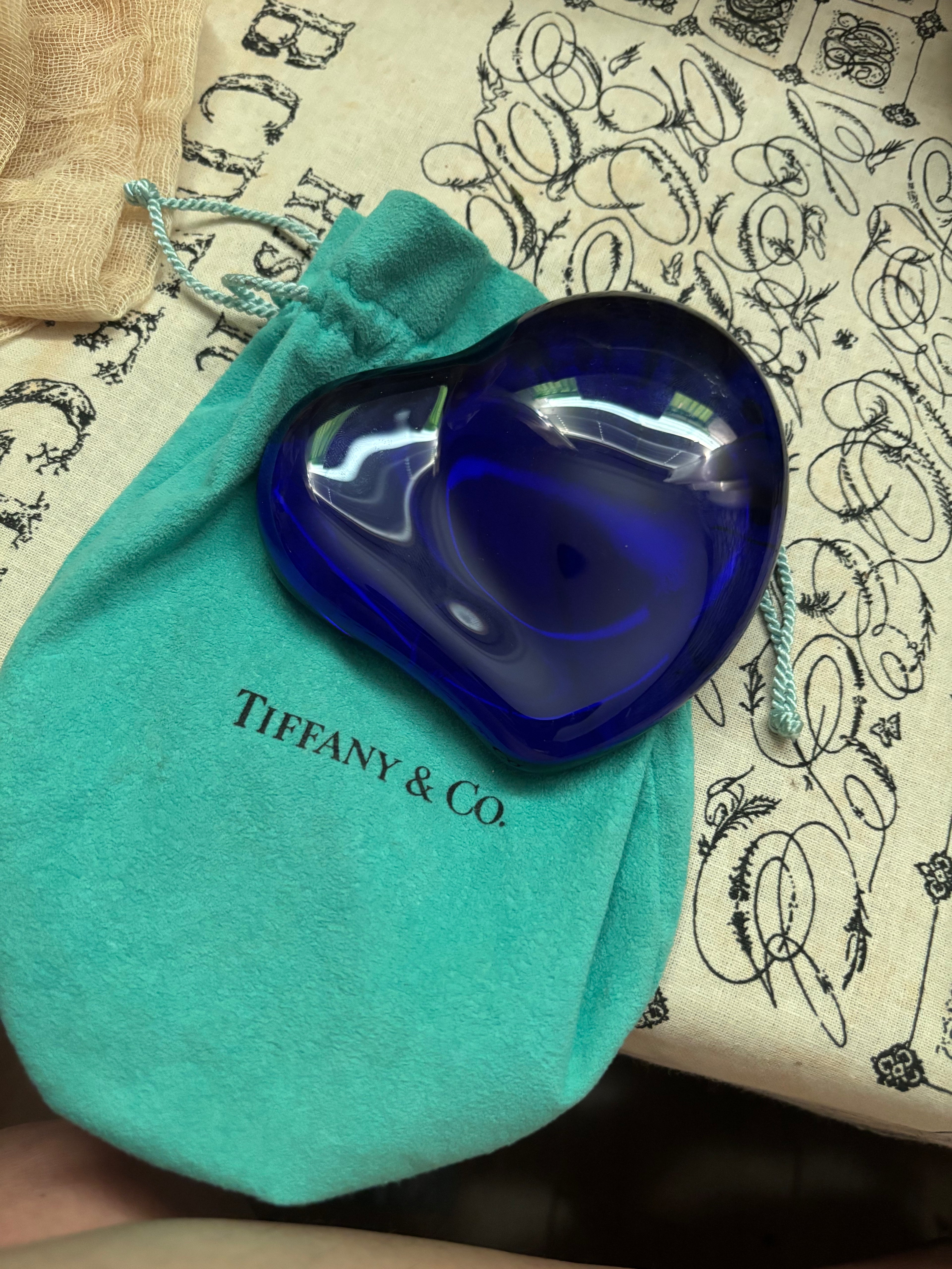 Tiffany and Co x Elsa Peretti colbalt blue heart paperweight