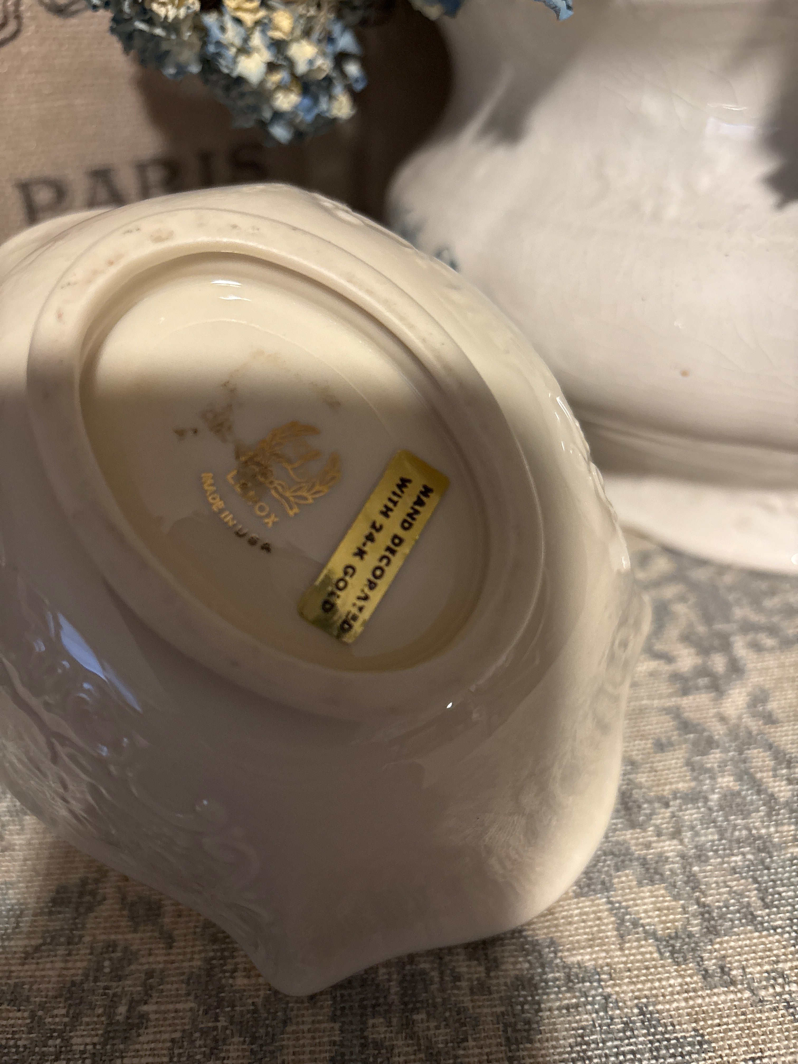 Lenox  vintage Porcelain Basket with 24K Gold Trim